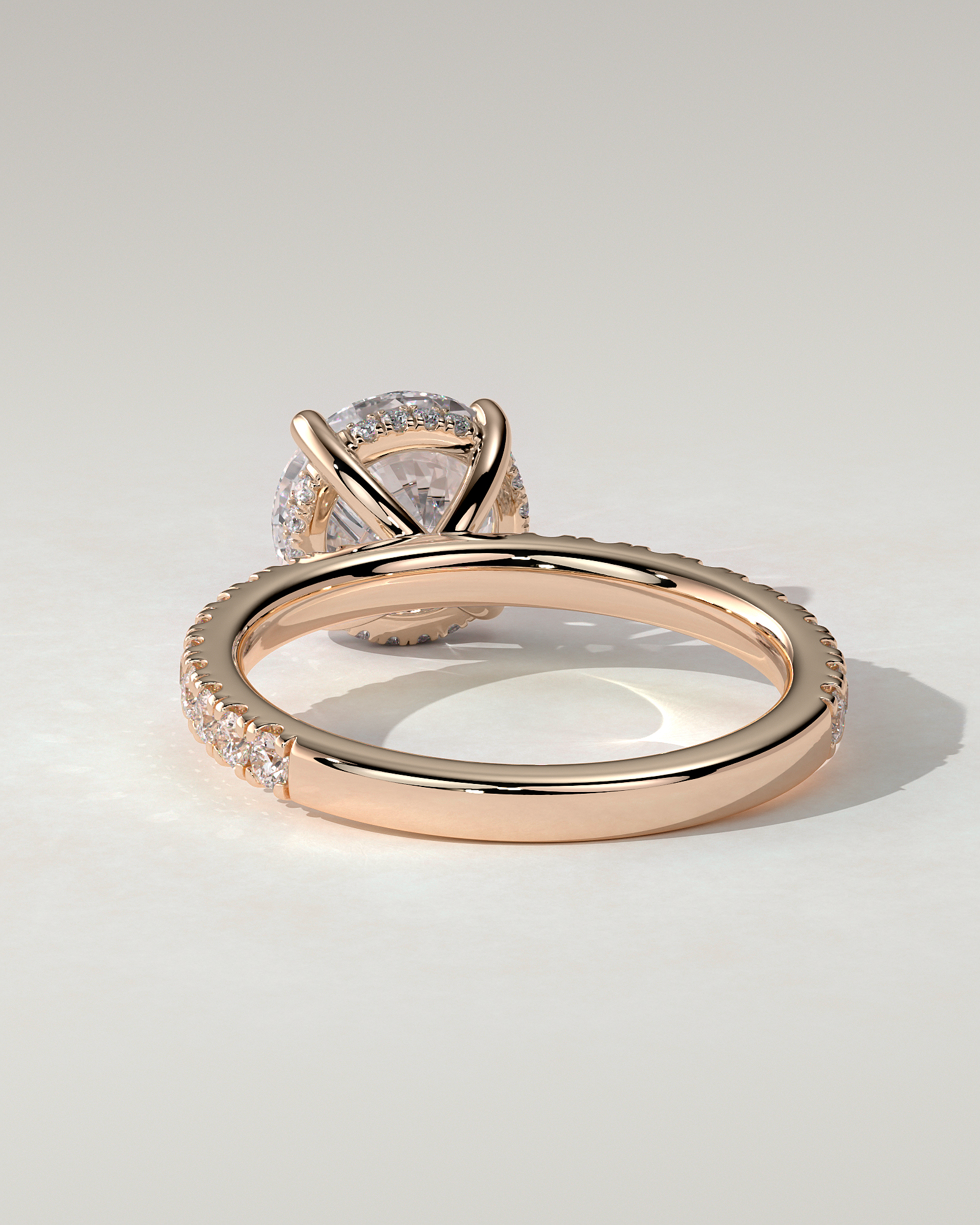 Charlie Solitaire Round Ring
