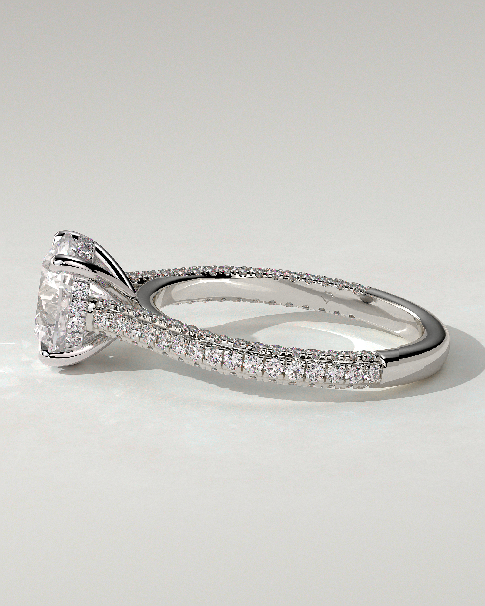 Chelsea Solitaire Round Ring