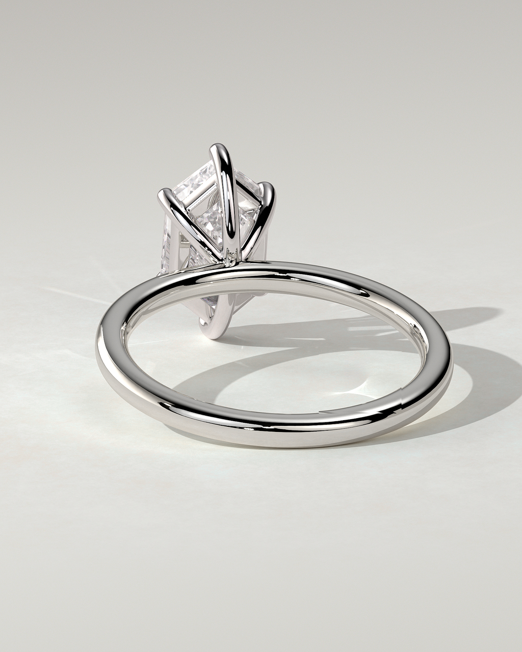 Cynthia Solitaire Round Ring