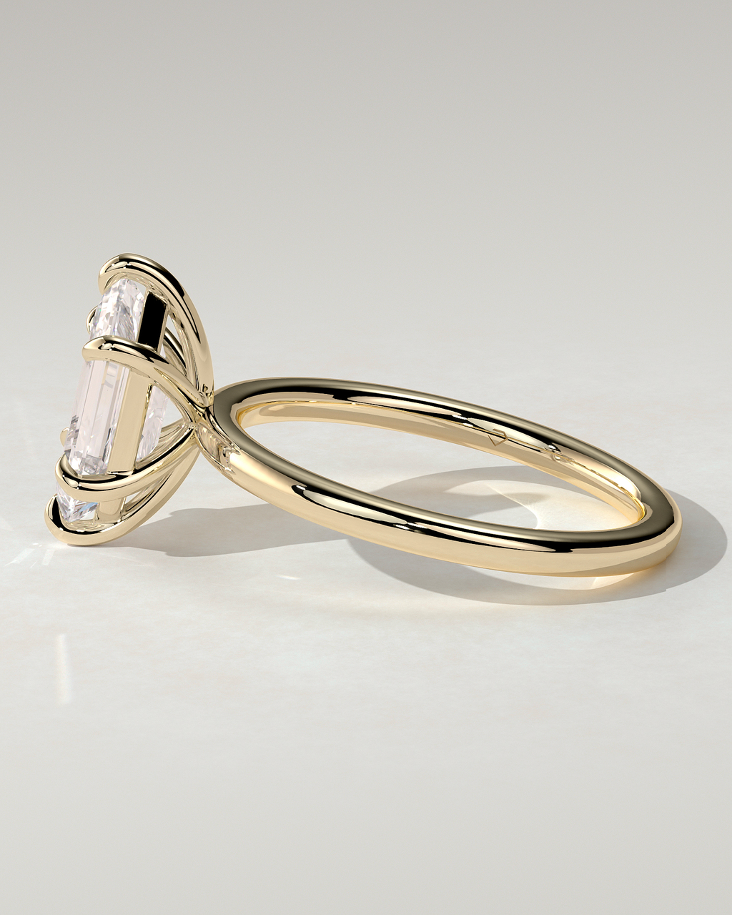 Cynthia Solitaire Round Ring
