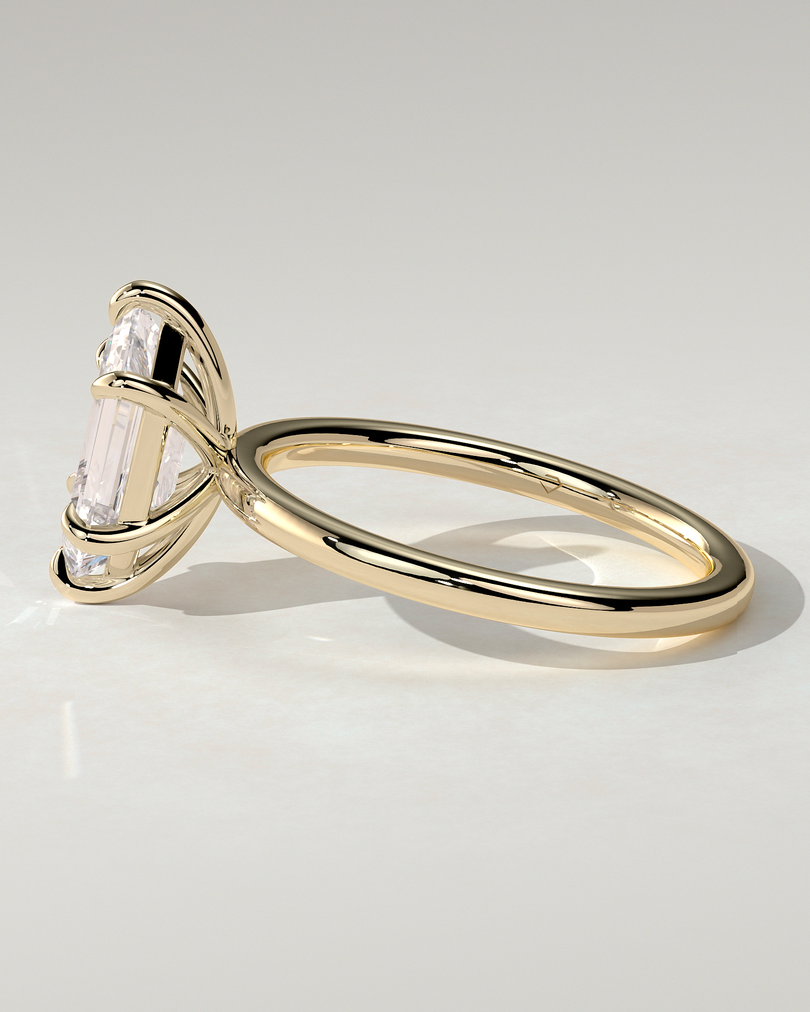 Cynthia Solitaire Round Ring