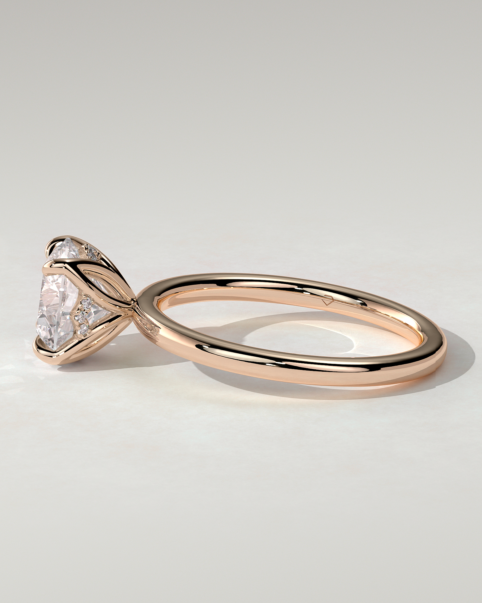 Dahlia Solitaire Round Ring