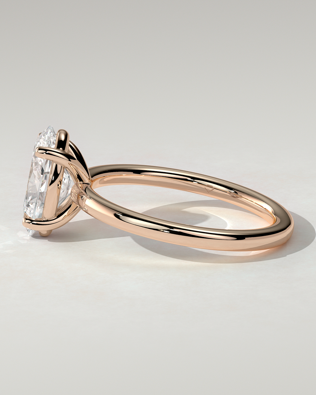 Daisy Solitaire Oval Ring