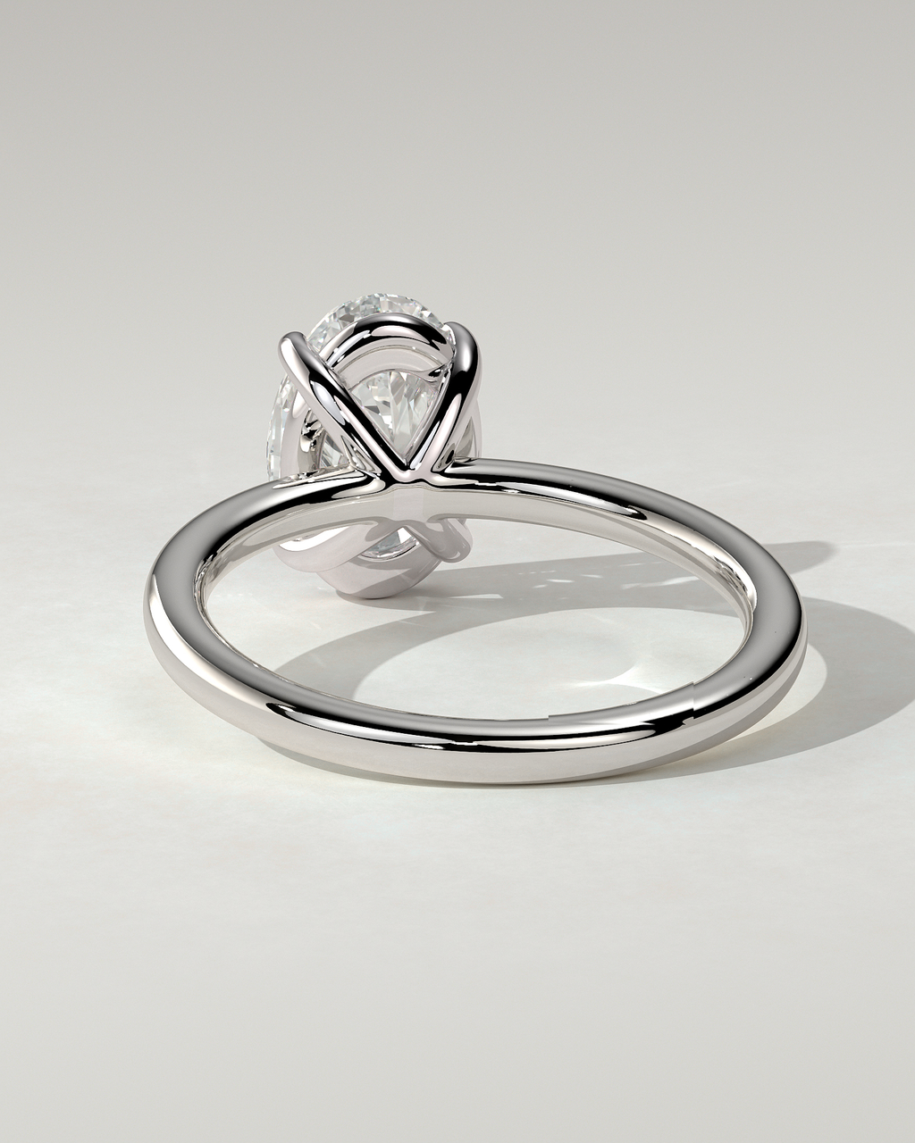 Daisy Solitaire Oval Ring
