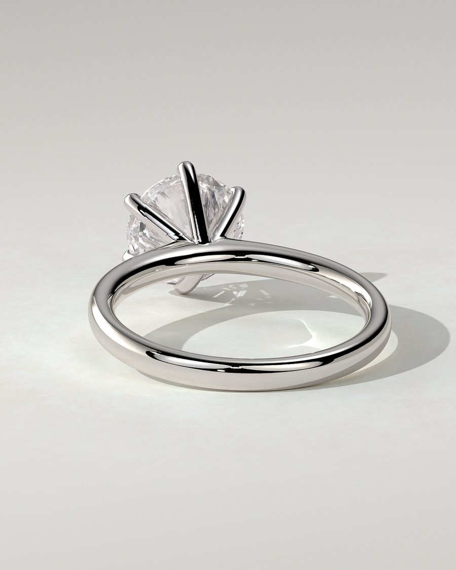 Daniela Solitaire Round Ring