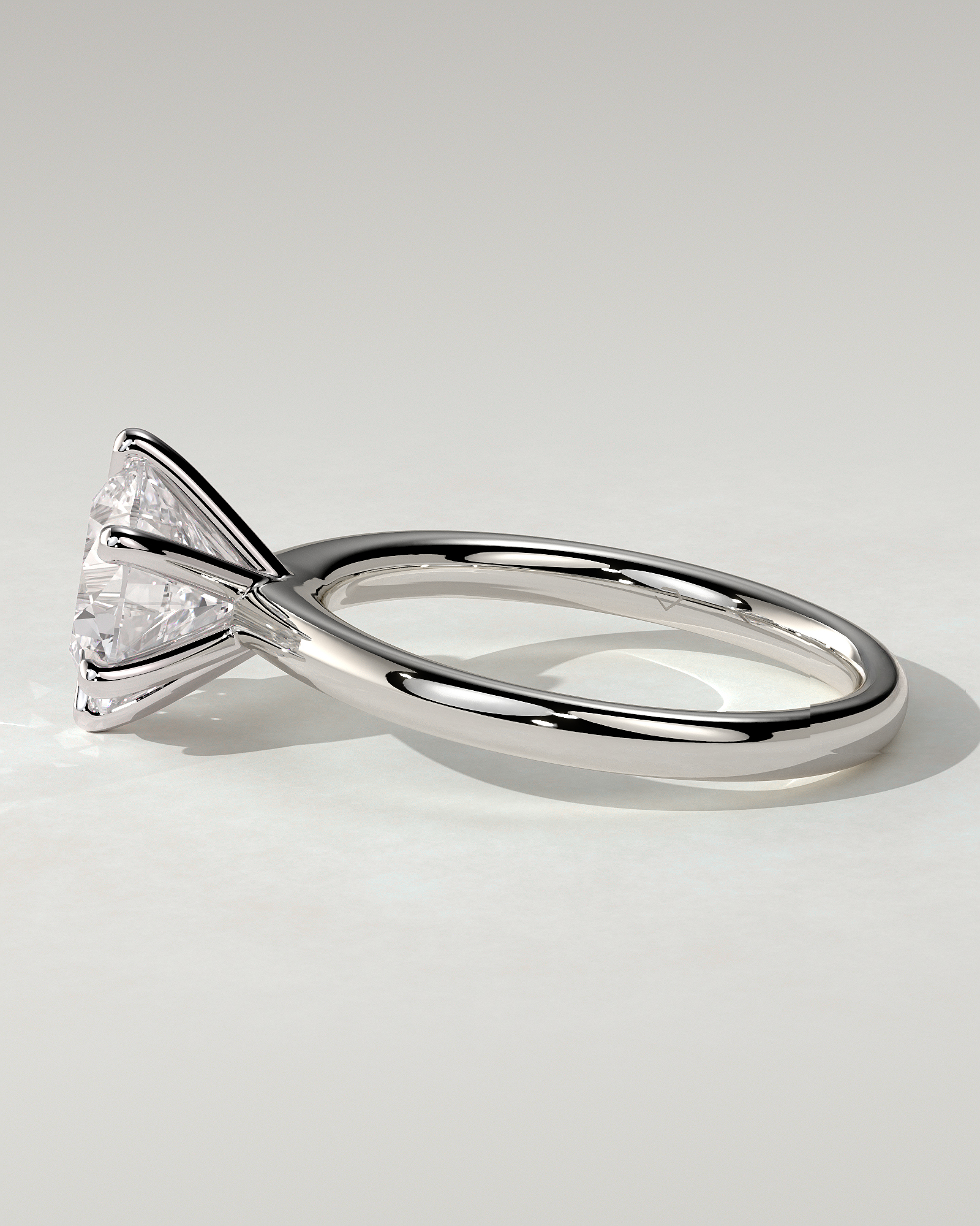 Daniela Solitaire Round Ring