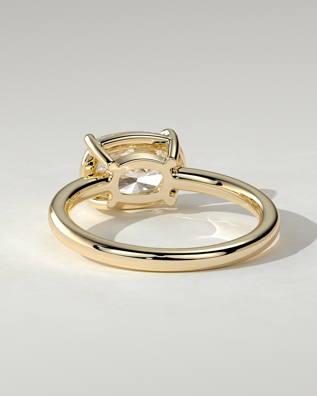 Daya Bezel Cushion Ring