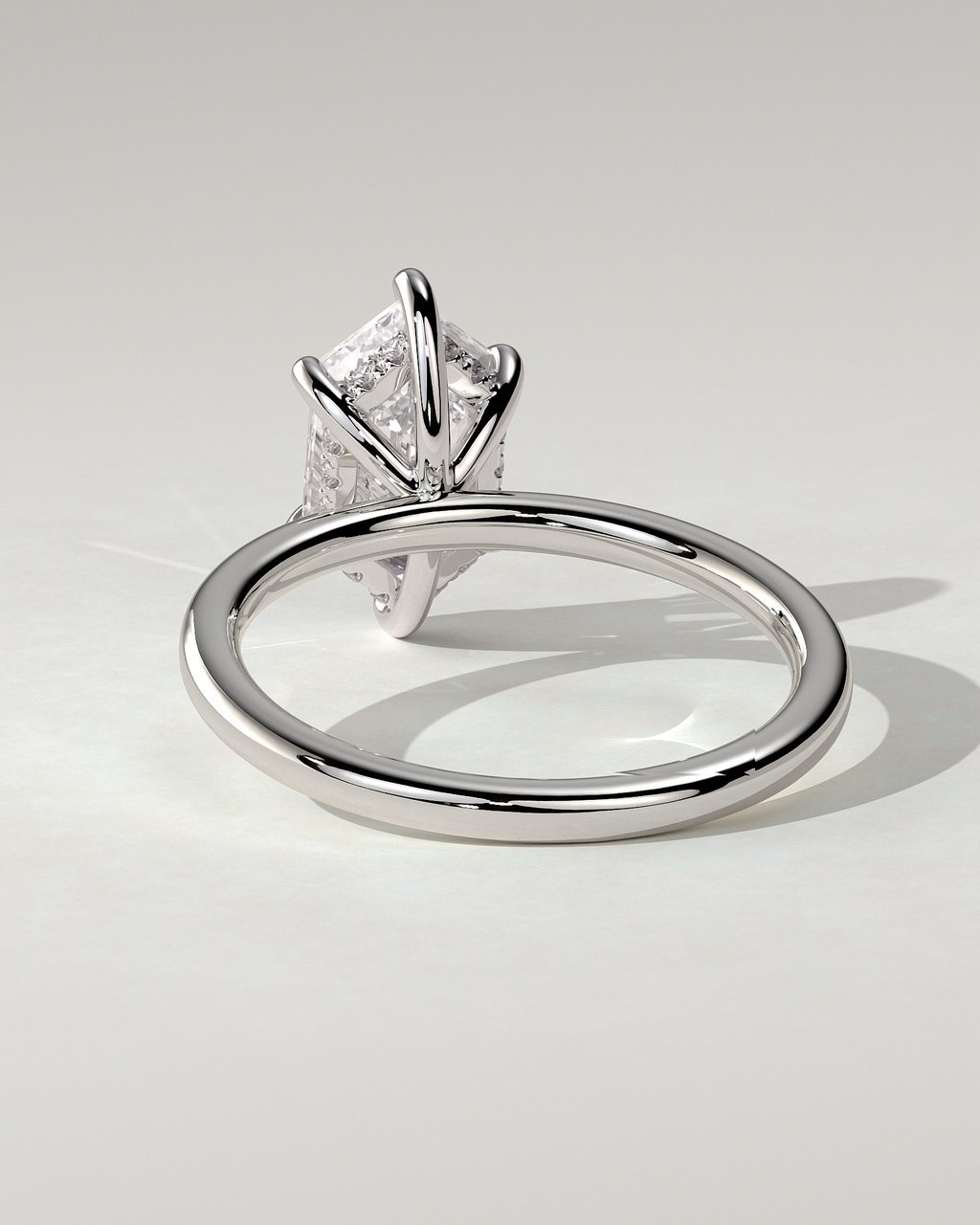 Delta Solitaire Round Ring