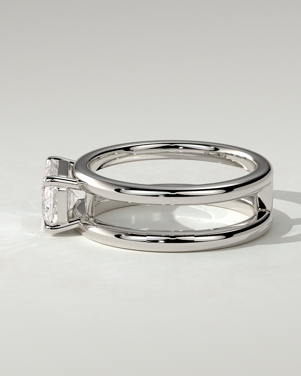 Devon East-West Round Ring