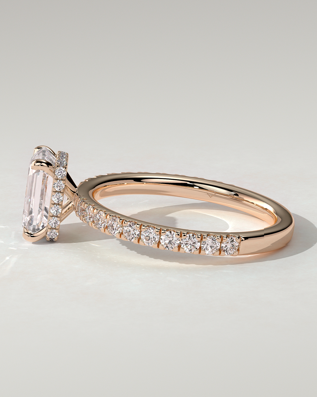 Eliana Solitaire Emerald Ring
