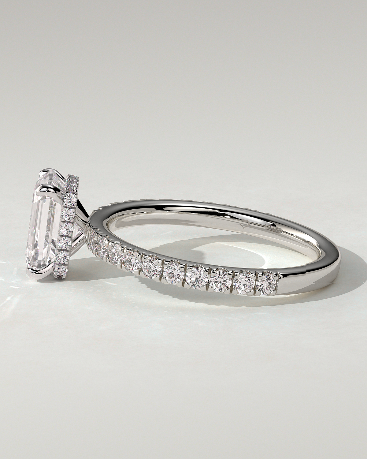 Eliana Solitaire Emerald Ring