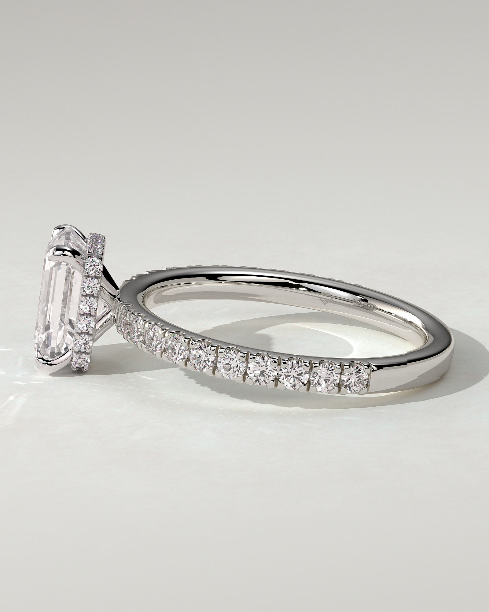 Eliana Solitaire Emerald Ring
