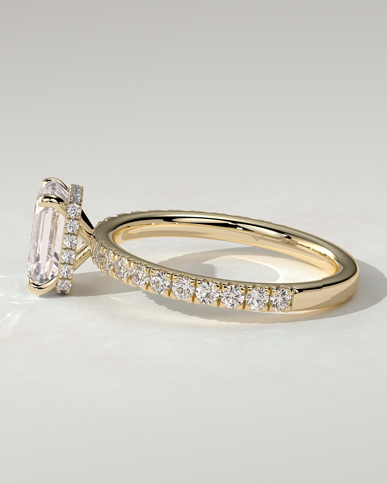 Eliana Solitaire Emerald Ring