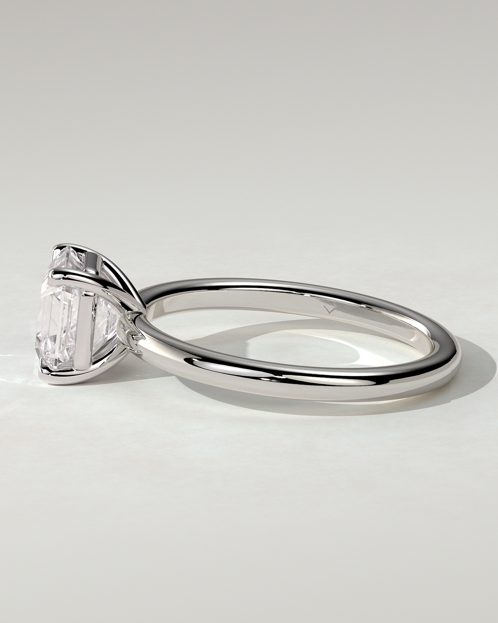 Emmy Solitaire Asscher Ring