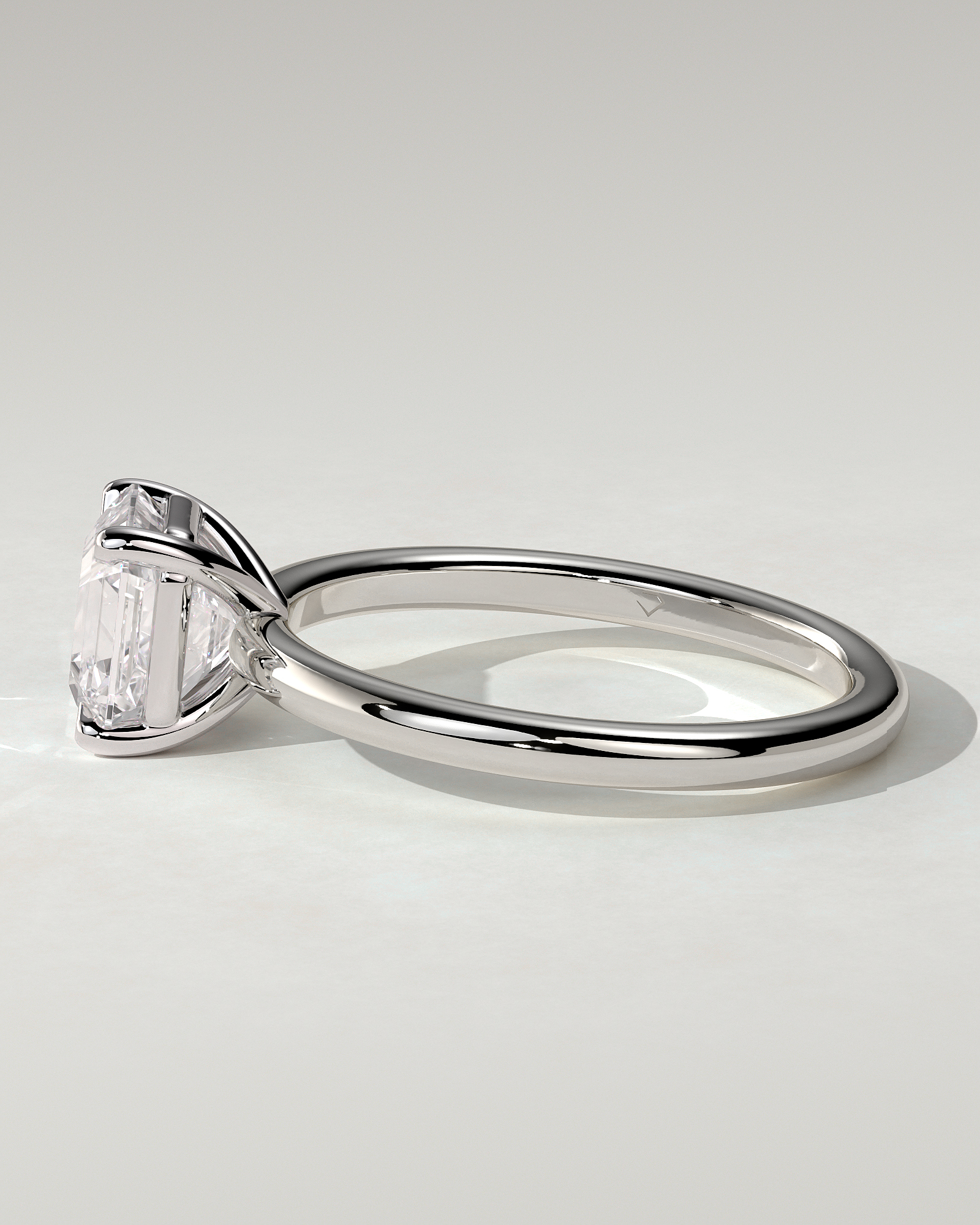 Emmy Solitaire Asscher Ring