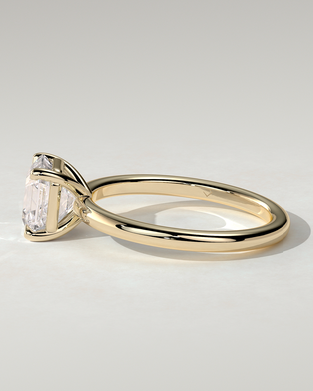 Emmy Solitaire Asscher Ring