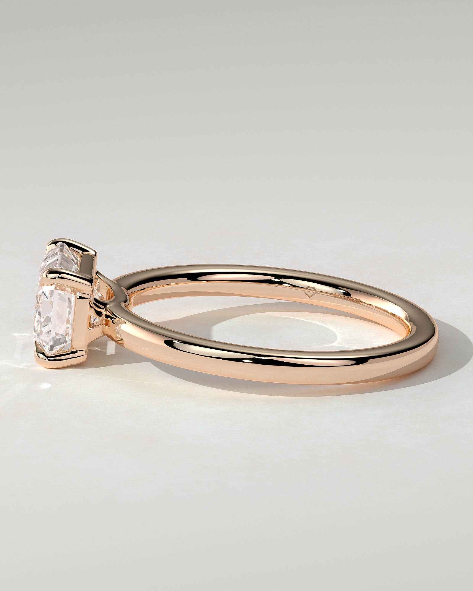 Evelyn East-West Round Ring