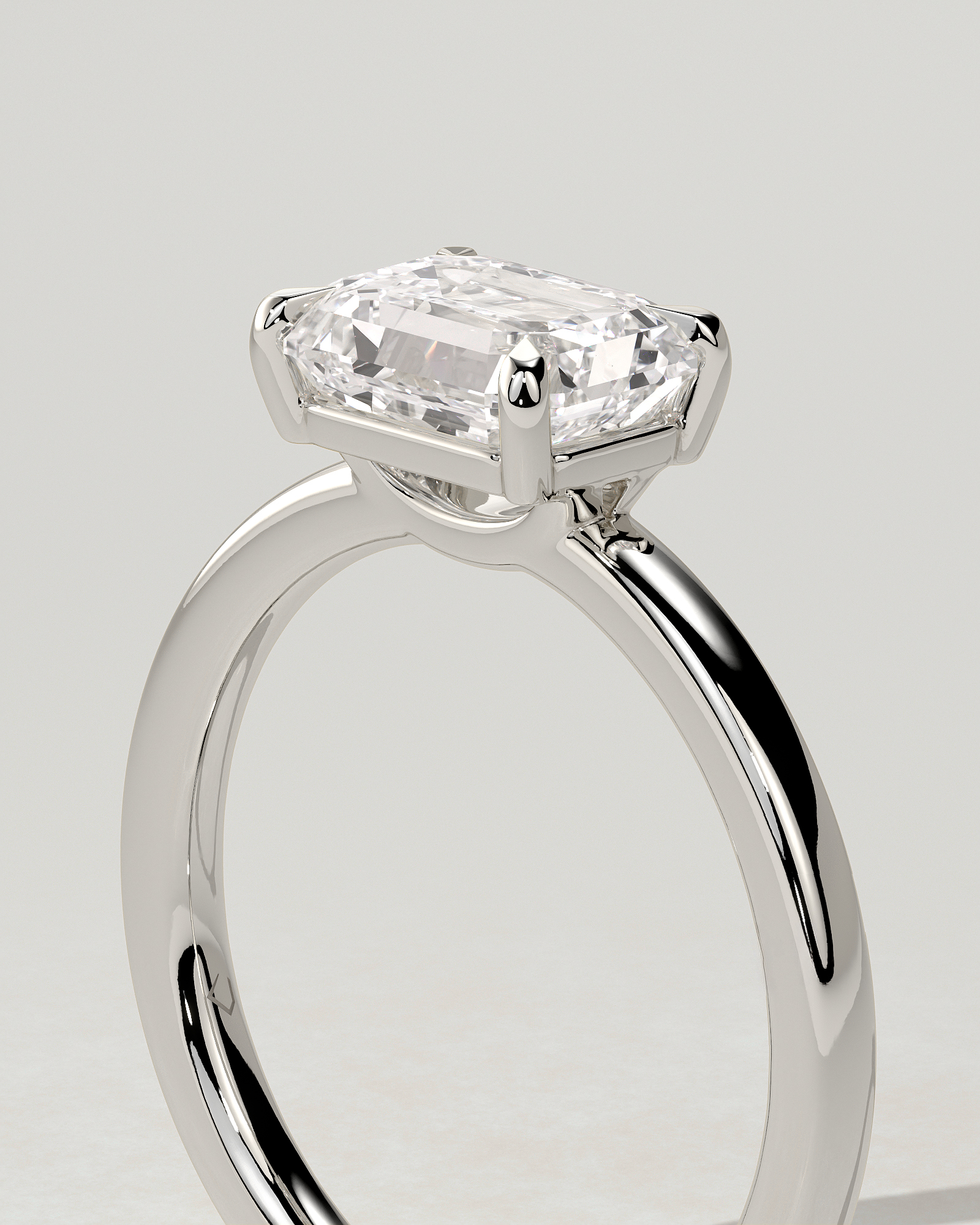 Evelyn East-West Round Ring