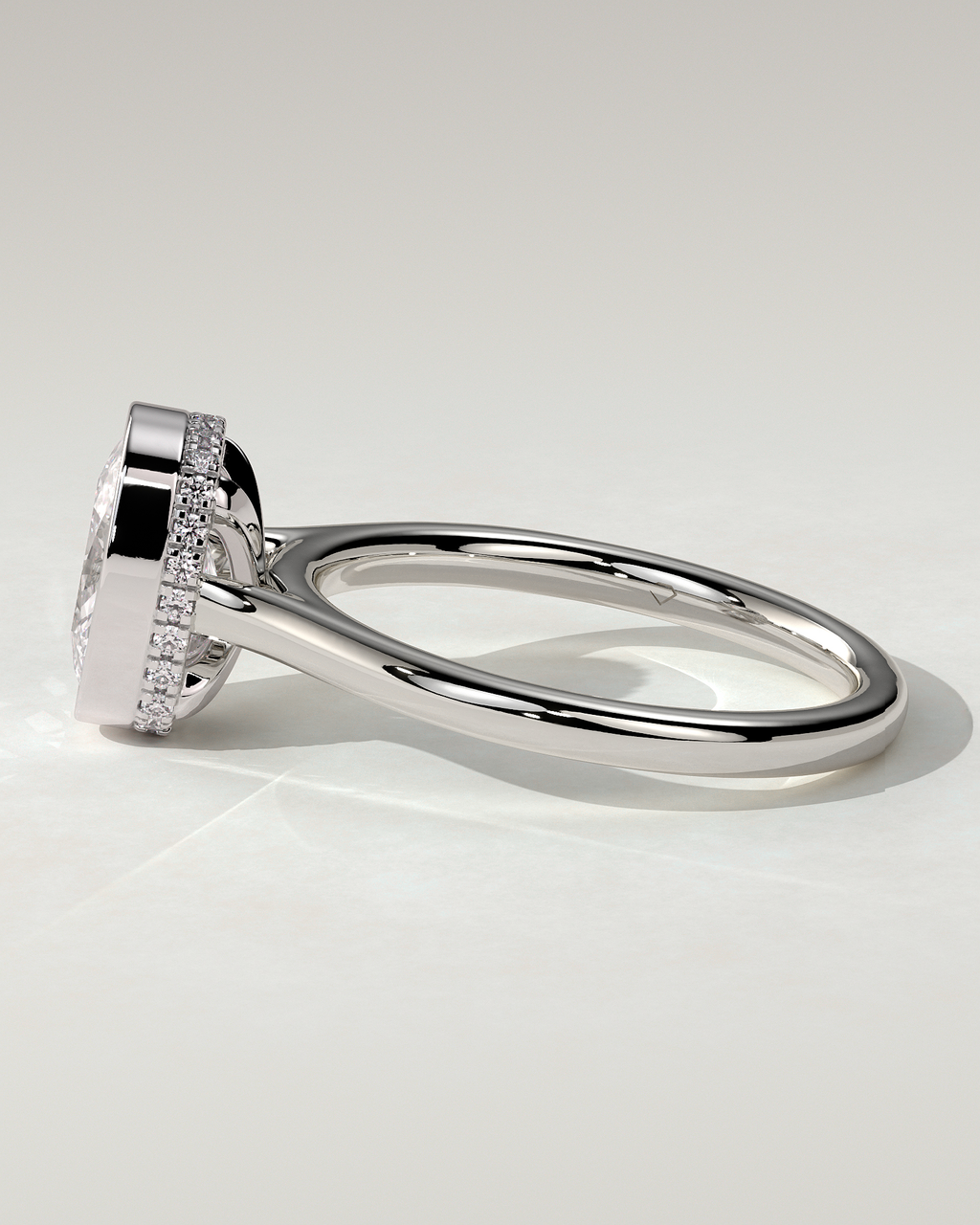 Everleigh Bezel Round Ring