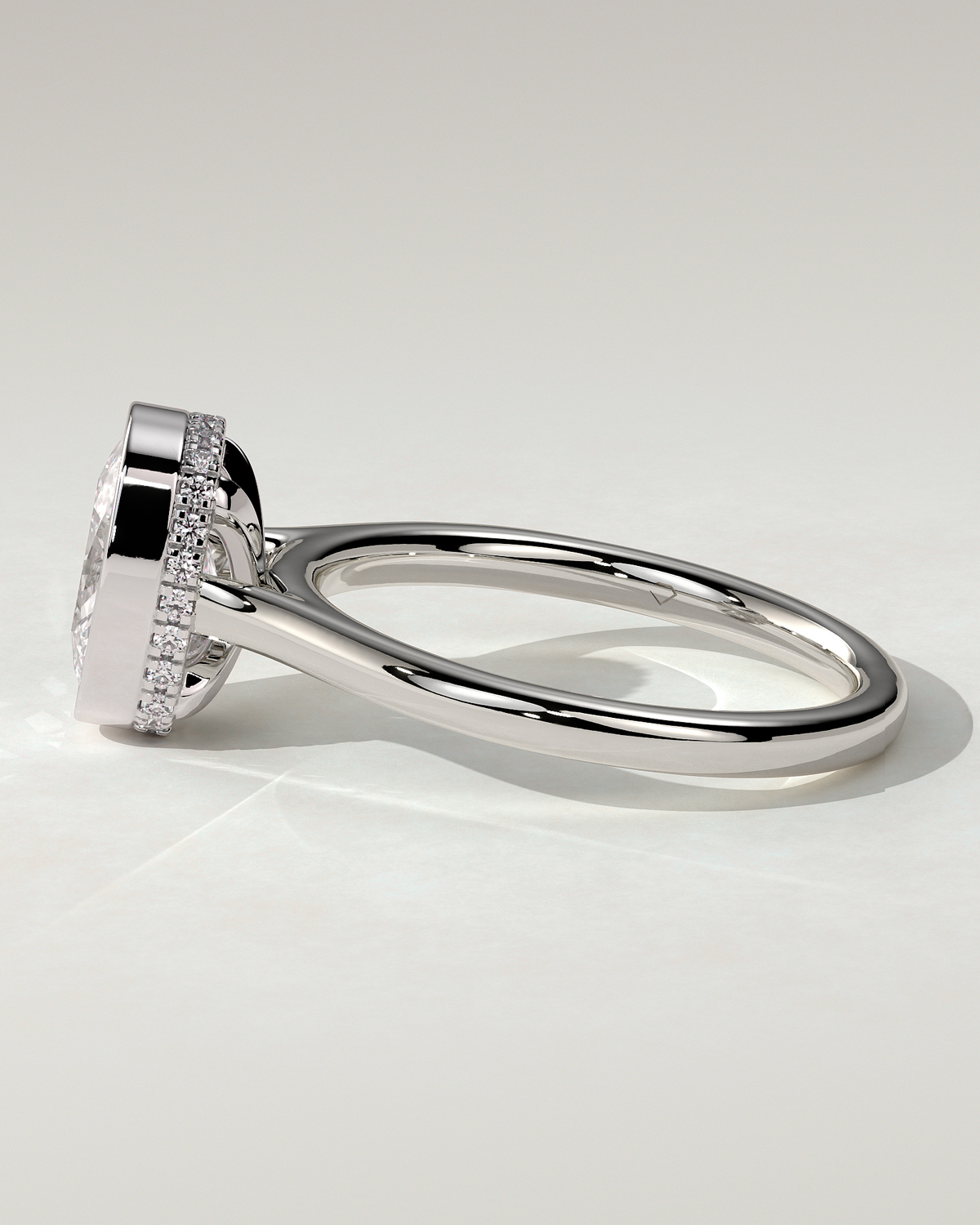 Everleigh Bezel Round Ring