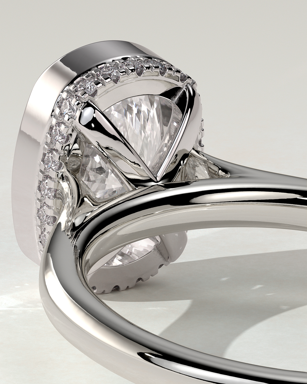 Everleigh Bezel Round Ring
