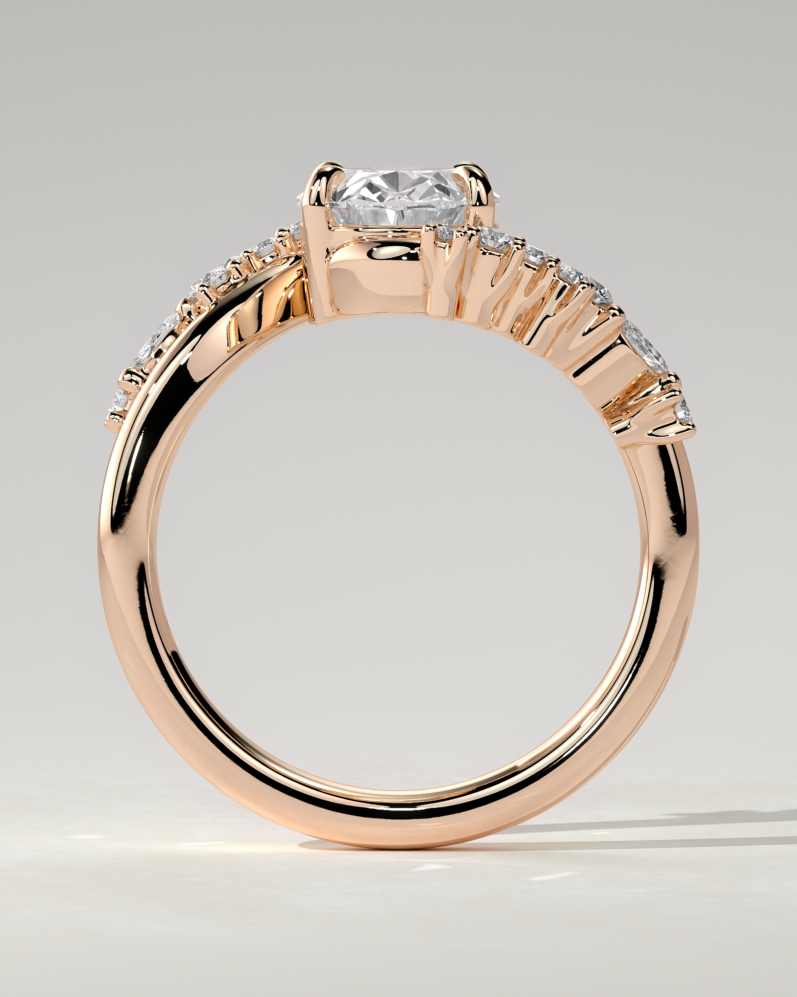 Ezmerelda Solitaire Oval Ring