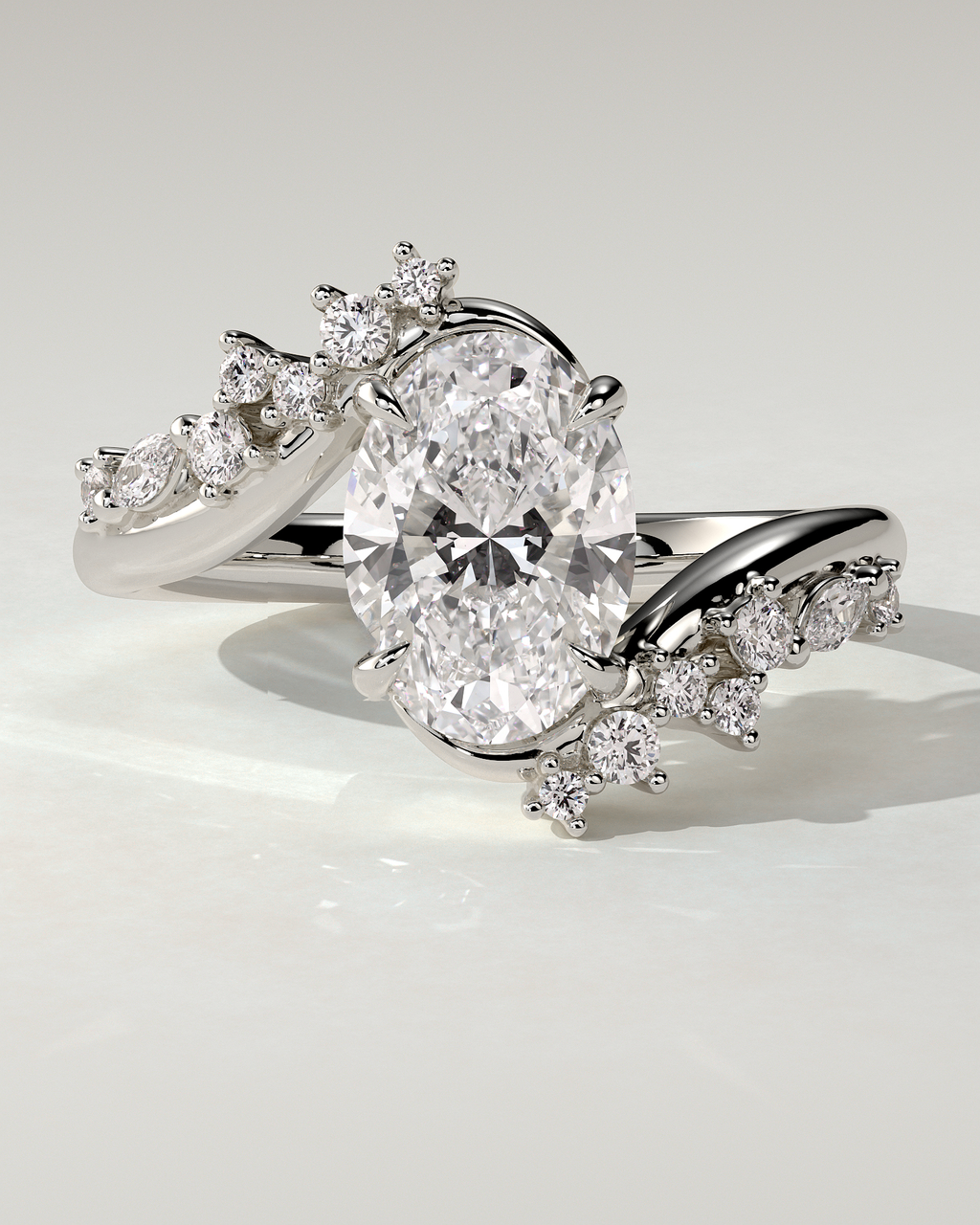 Ezmerelda Solitaire Oval Ring