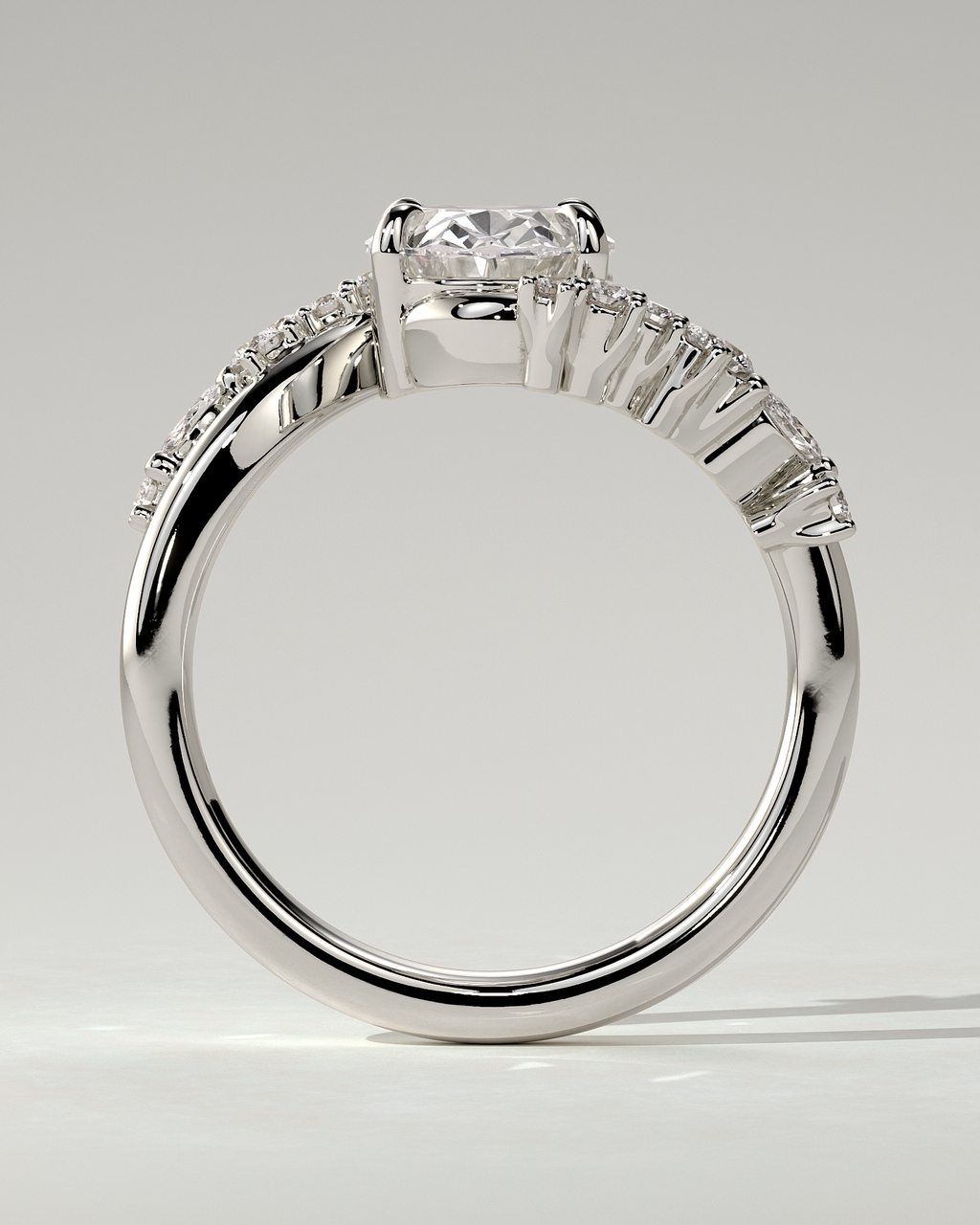 Ezmerelda Solitaire Oval Ring