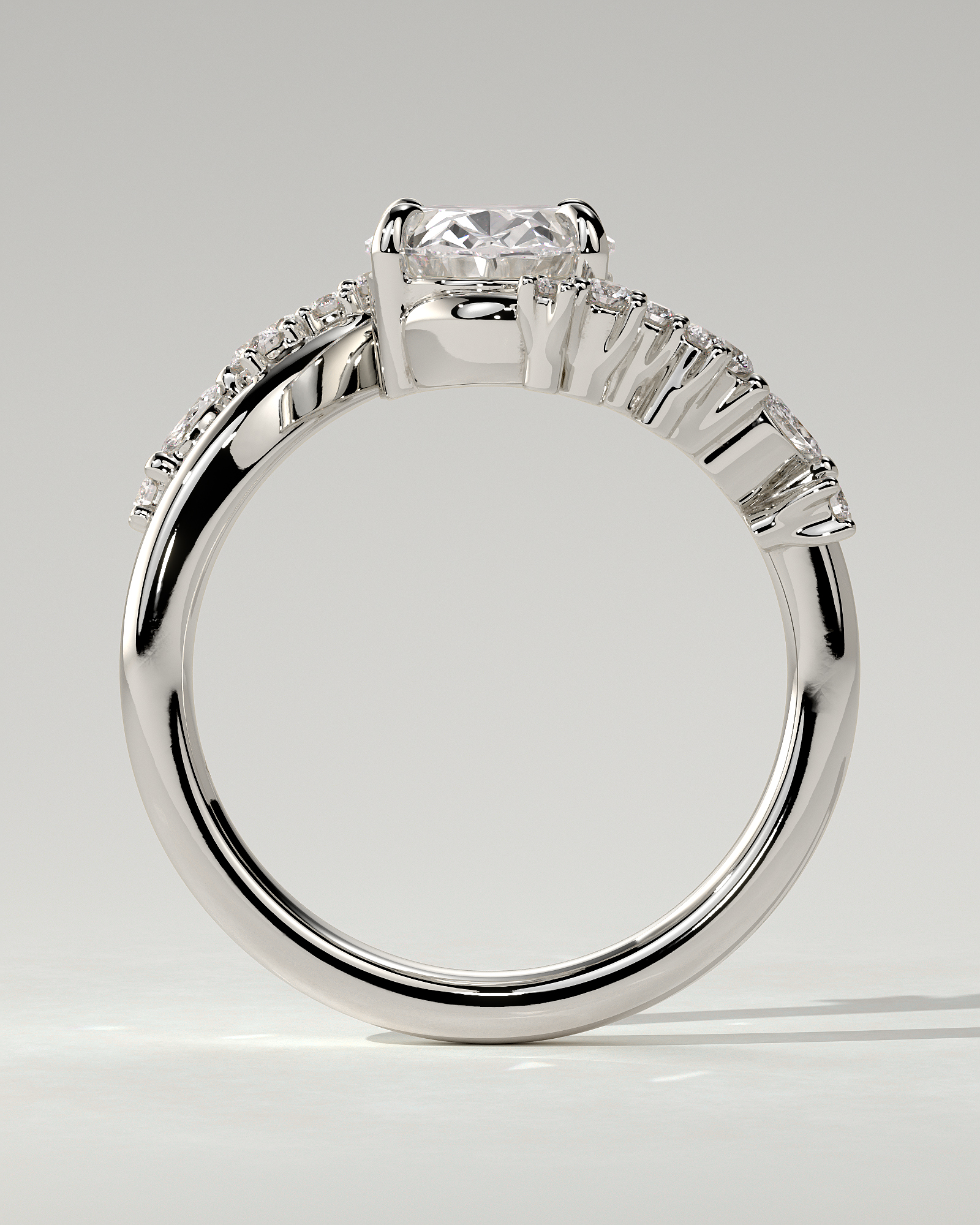 Ezmerelda Solitaire Oval Ring