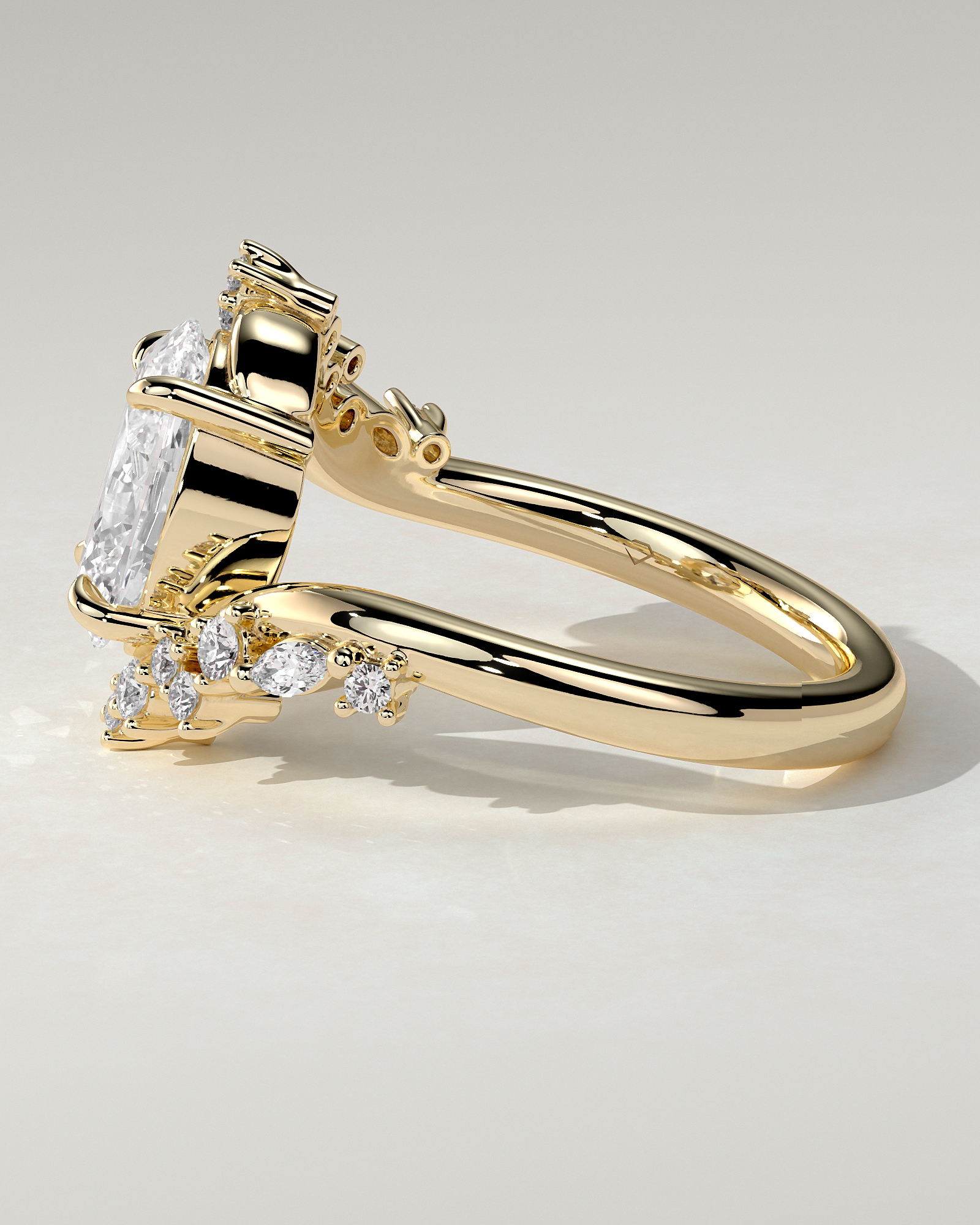 Ezmerelda Solitaire Oval Ring