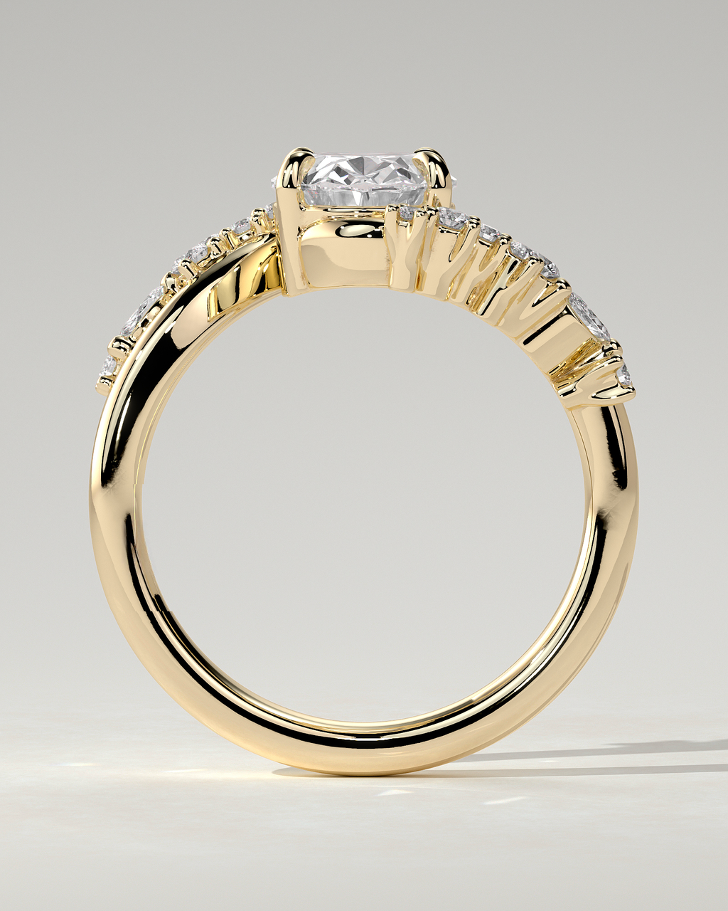 Ezmerelda Solitaire Oval Ring