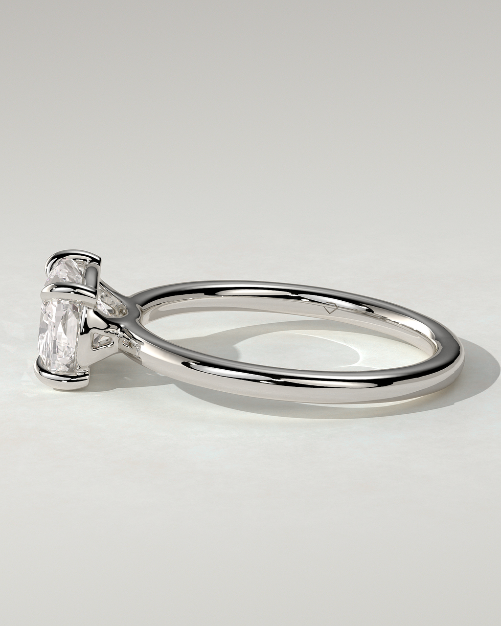 Fiona East-West Round Ring