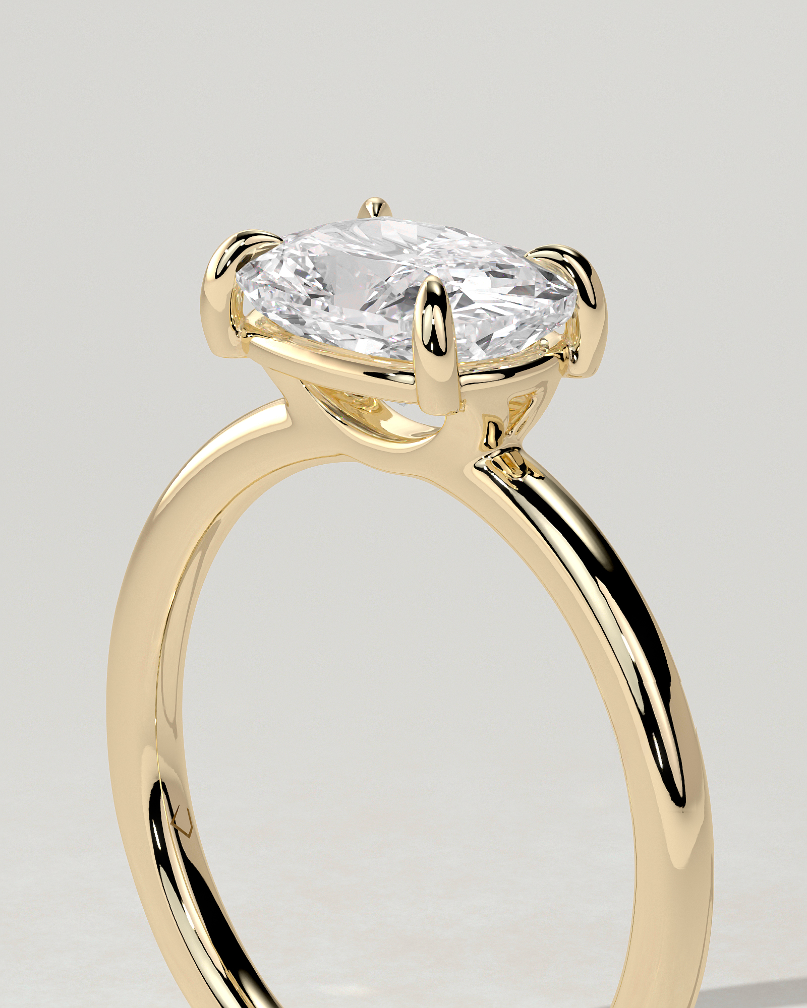 Fiona East-West Round Ring
