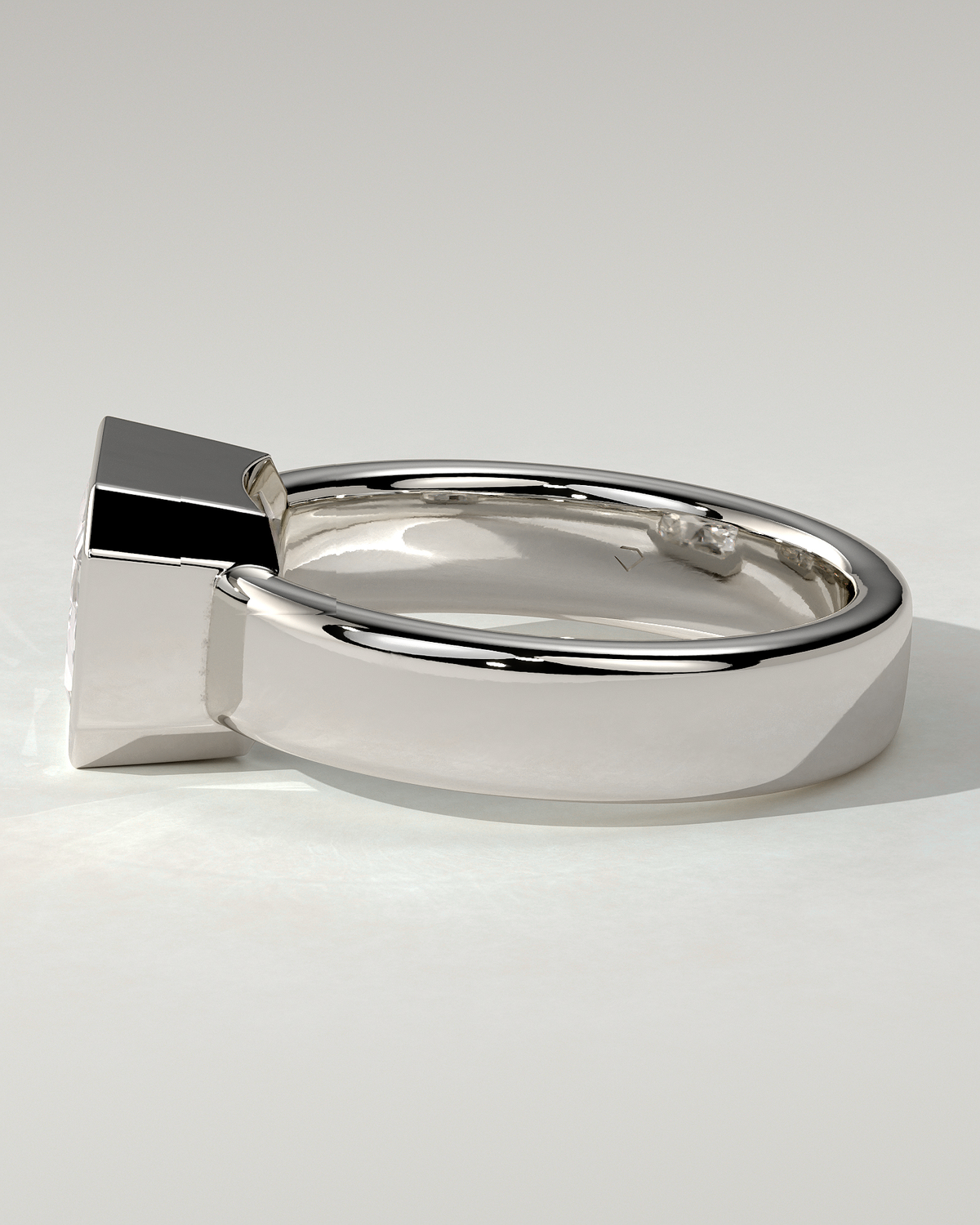 Frankie Bezel Radiant Ring