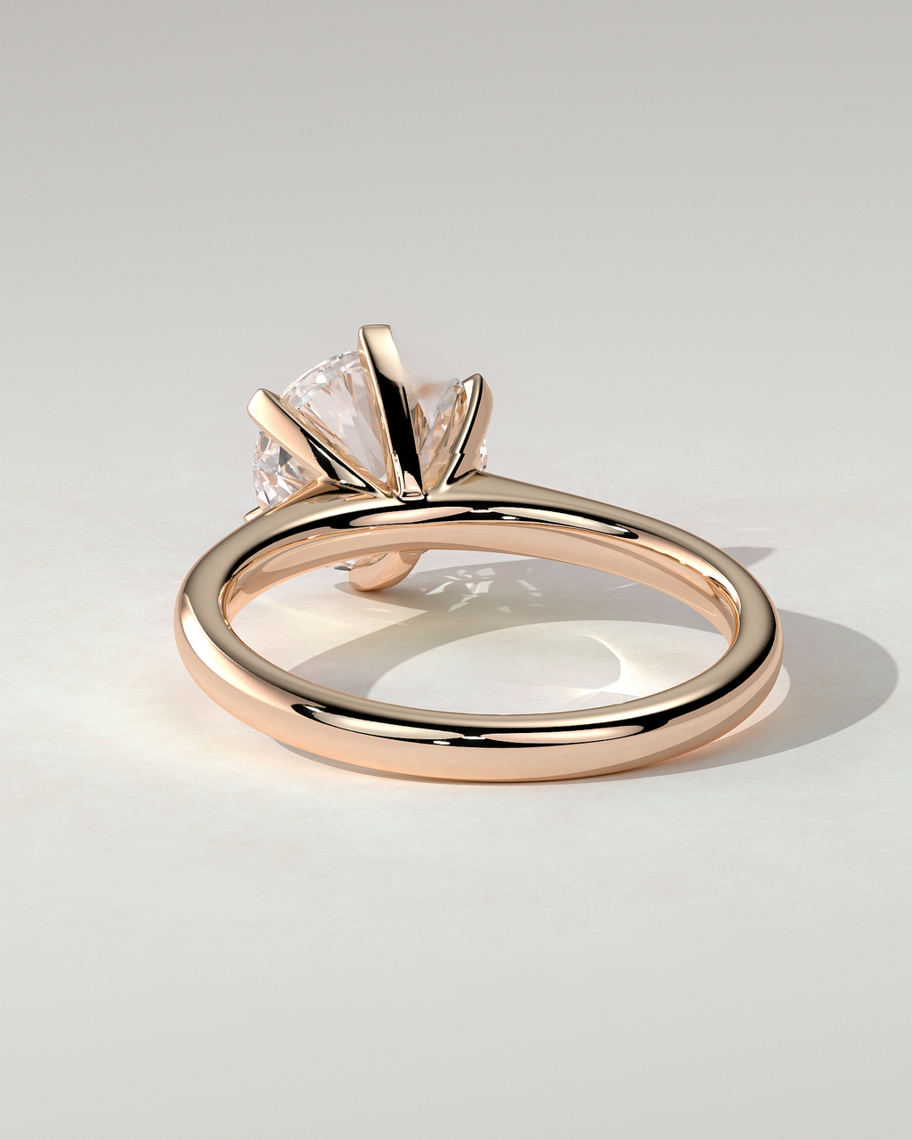 Gabrielle Solitaire Round Ring