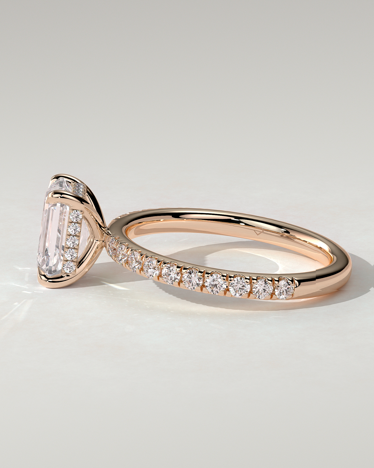 Gwyneth Solitaire Emerald Ring