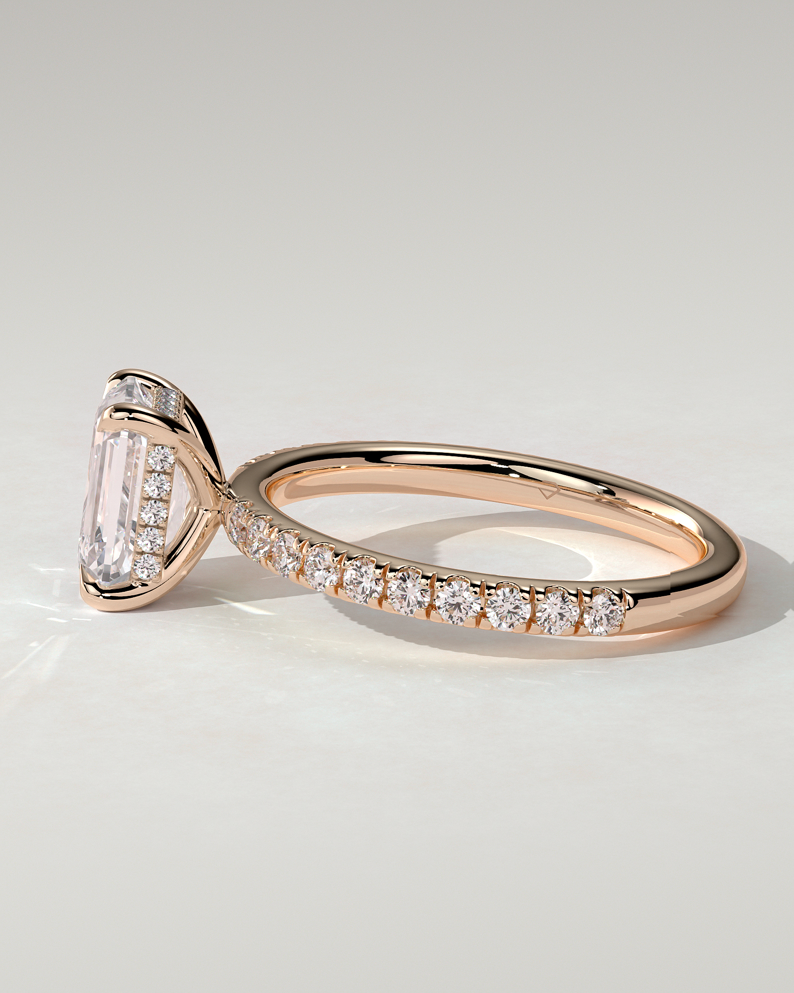 Gwyneth Solitaire Emerald Ring