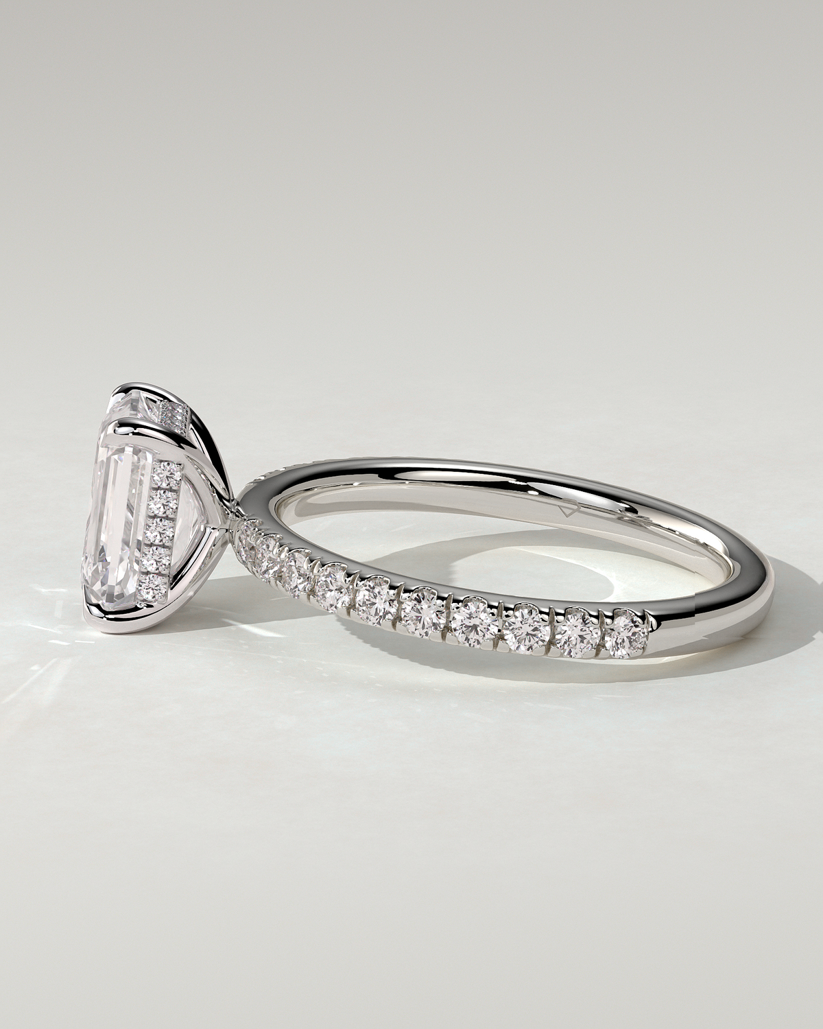 Gwyneth Solitaire Emerald Ring