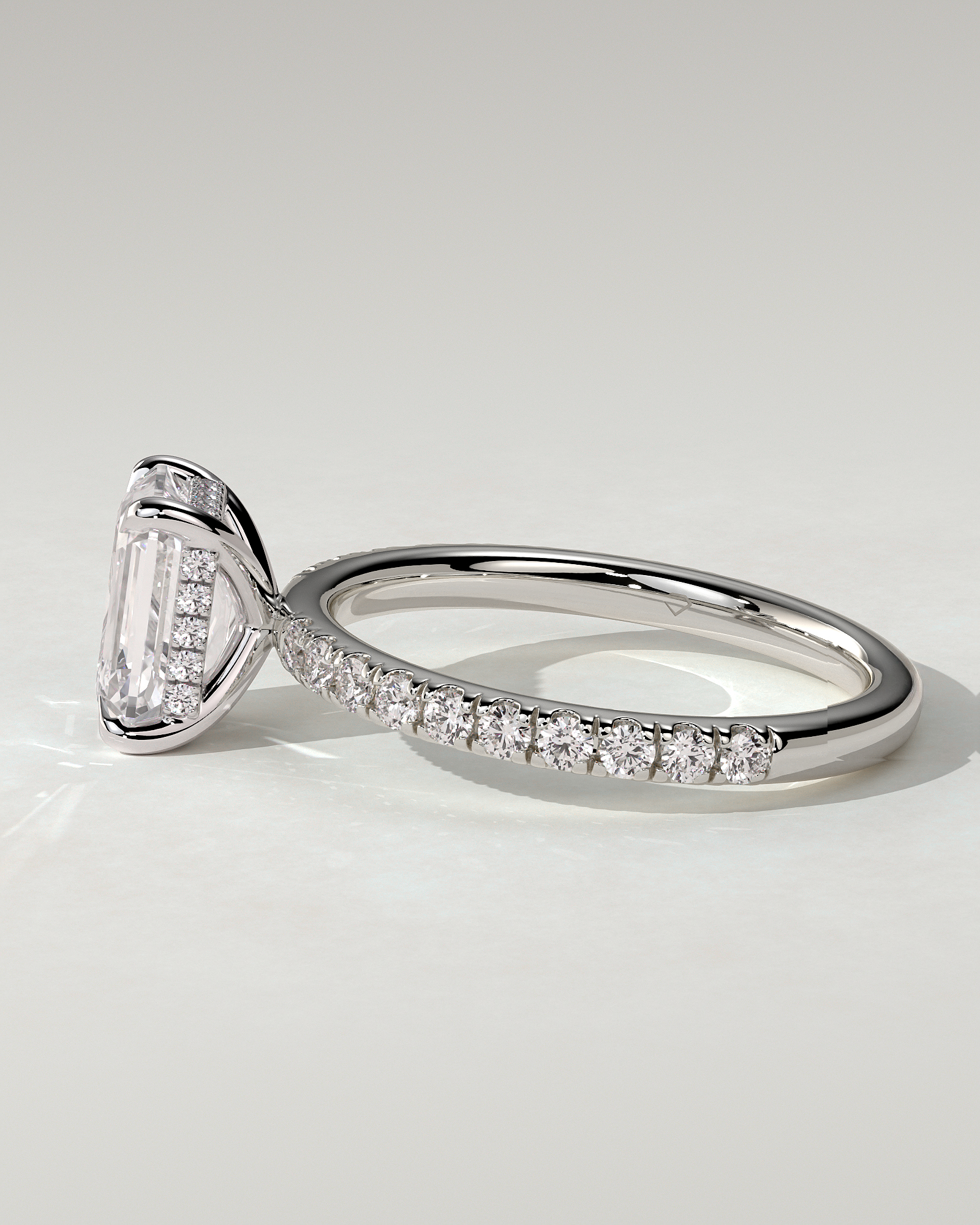 Gwyneth Solitaire Emerald Ring