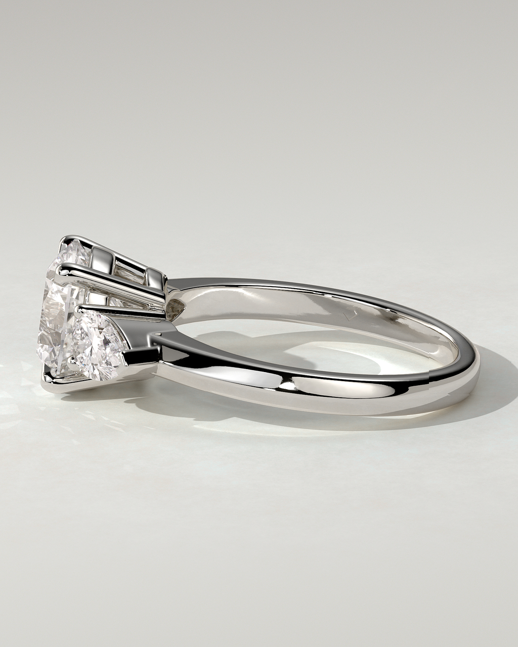 Halle Trilogy Round Ring