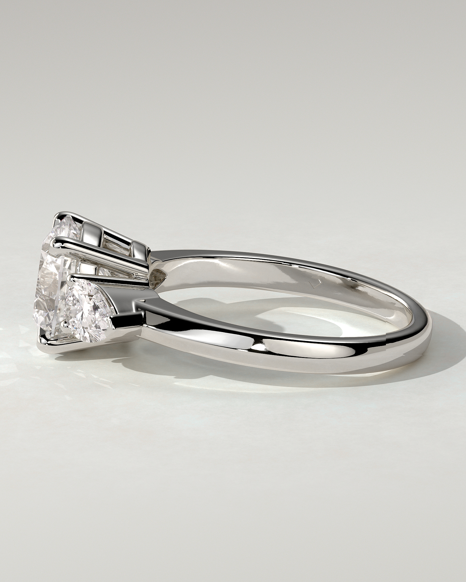 Halle Trilogy Round Ring