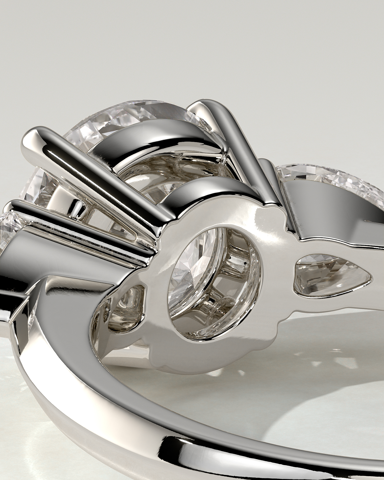 Halle Trilogy Round Ring