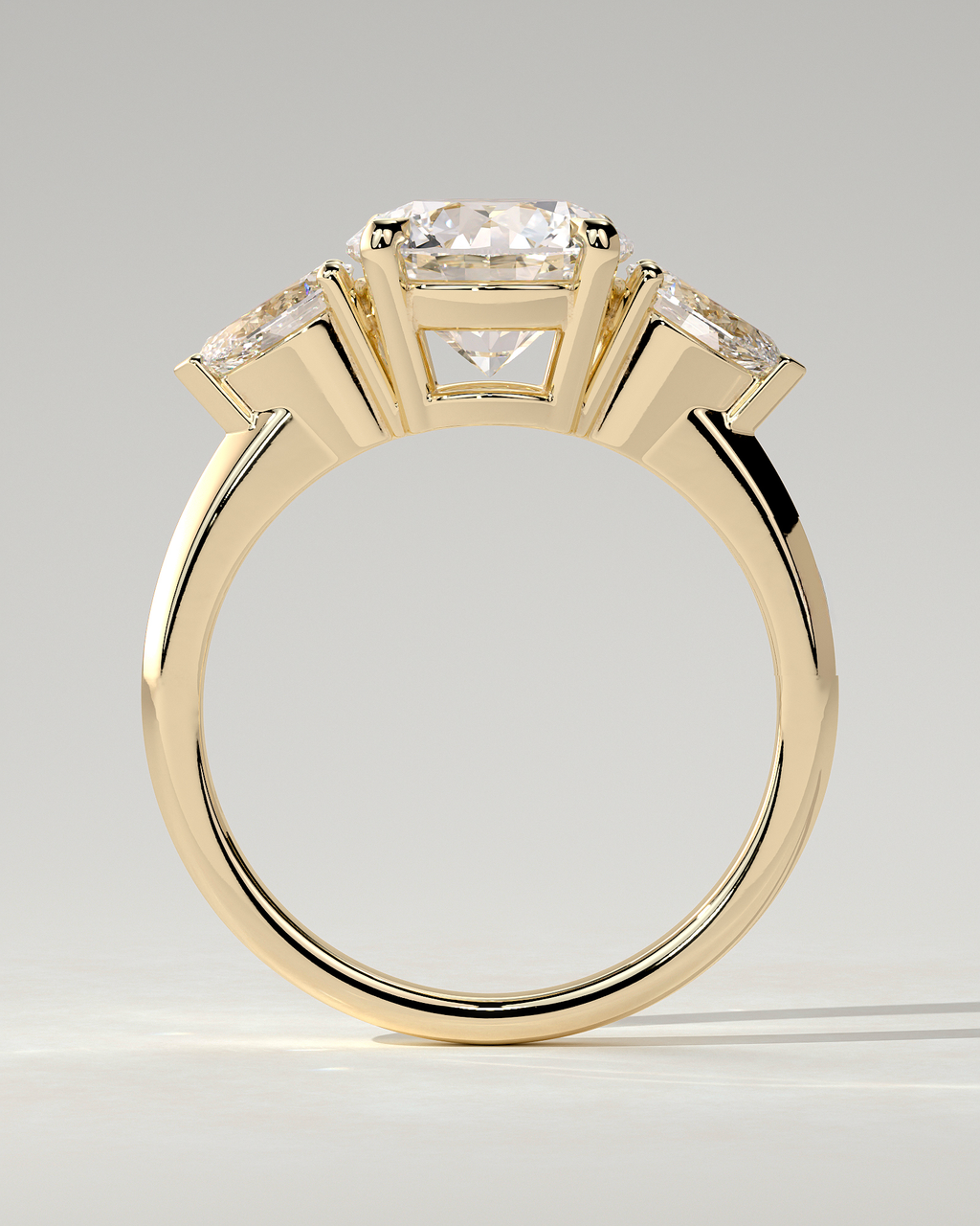 Halle Trilogy Round Ring