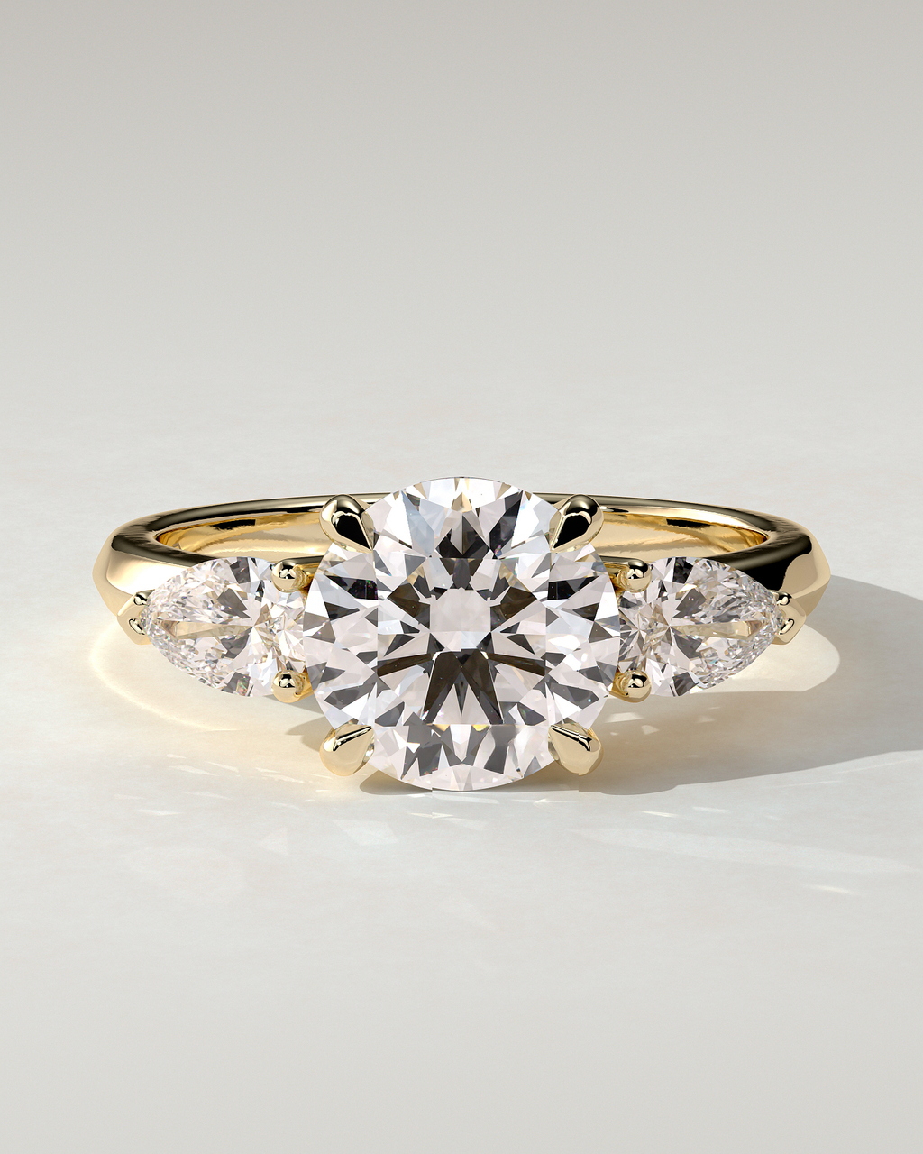 Halle Trilogy Round Ring
