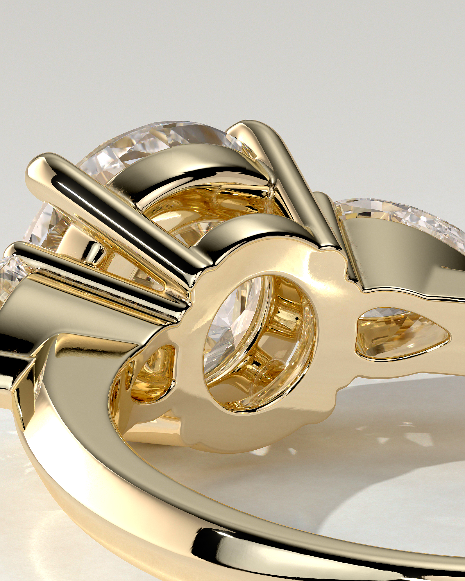 Halle Trilogy Round Ring