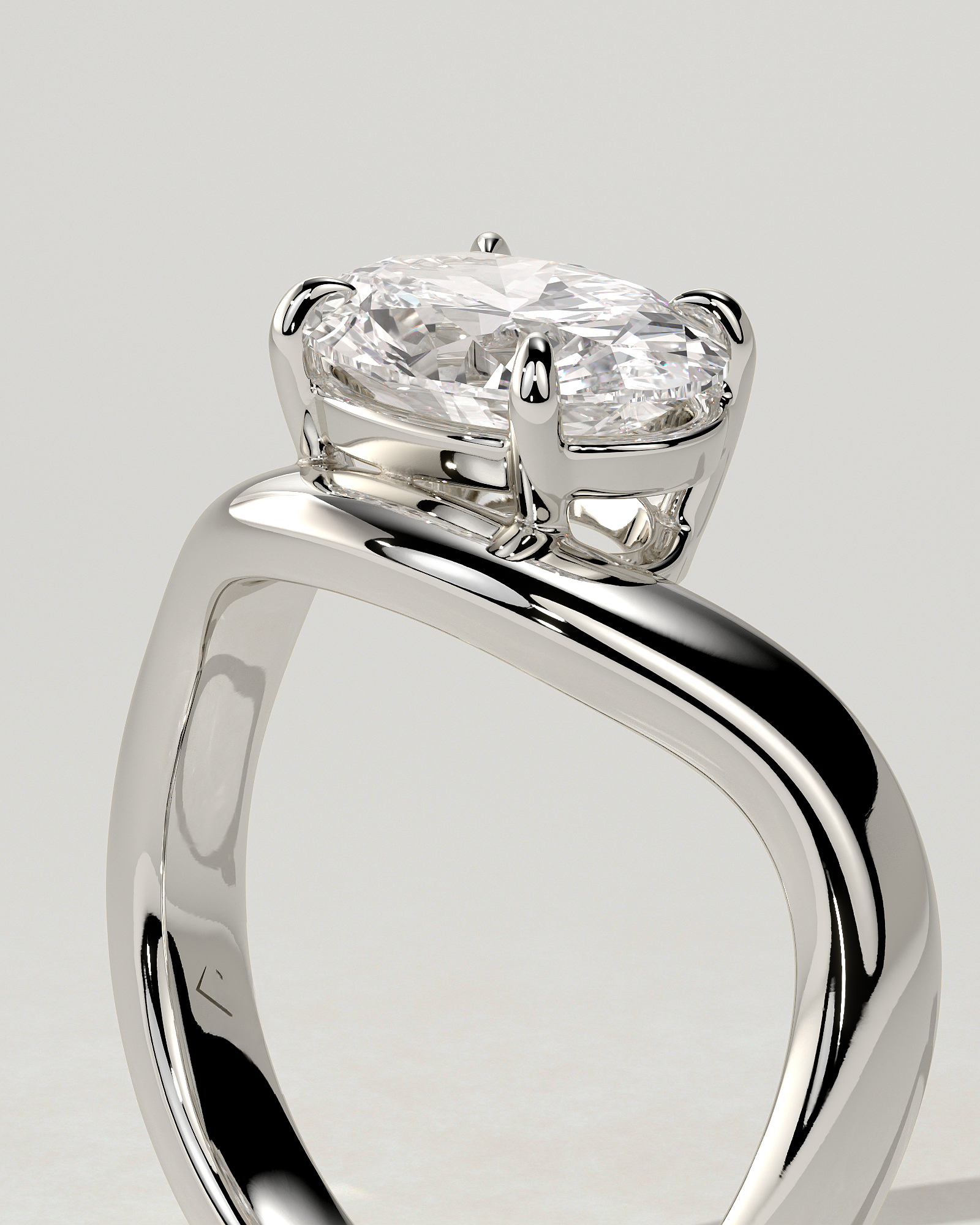 Hayley East-West Round Ring