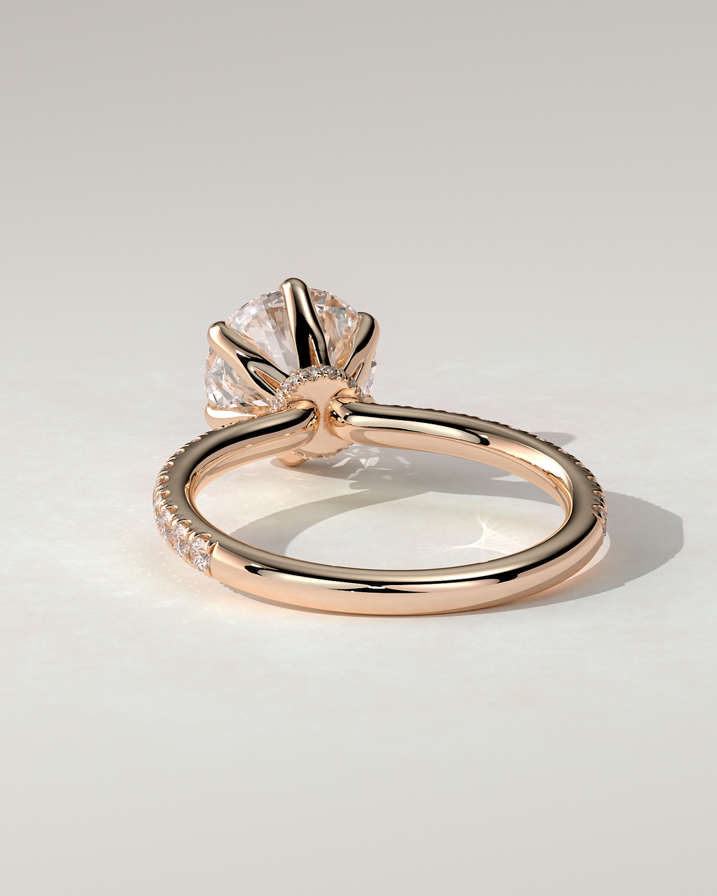 Holly Solitaire Round Ring