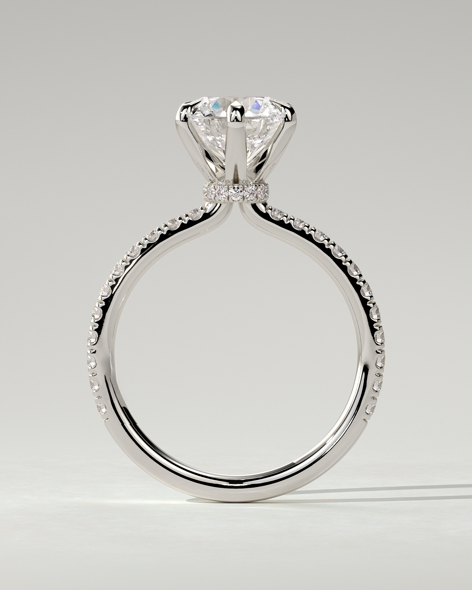 Holly Solitaire Round Ring