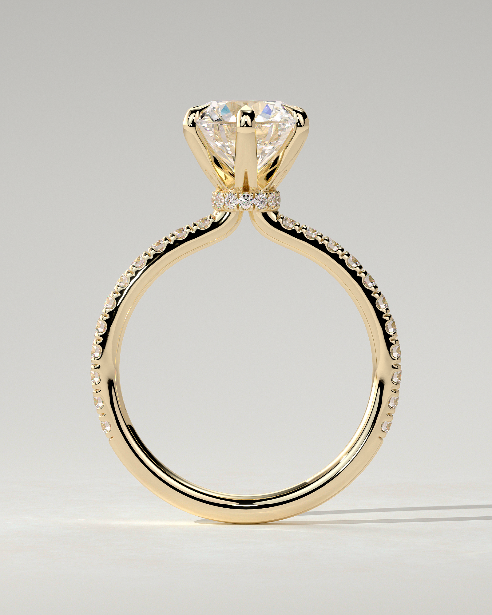 Holly Solitaire Round Ring