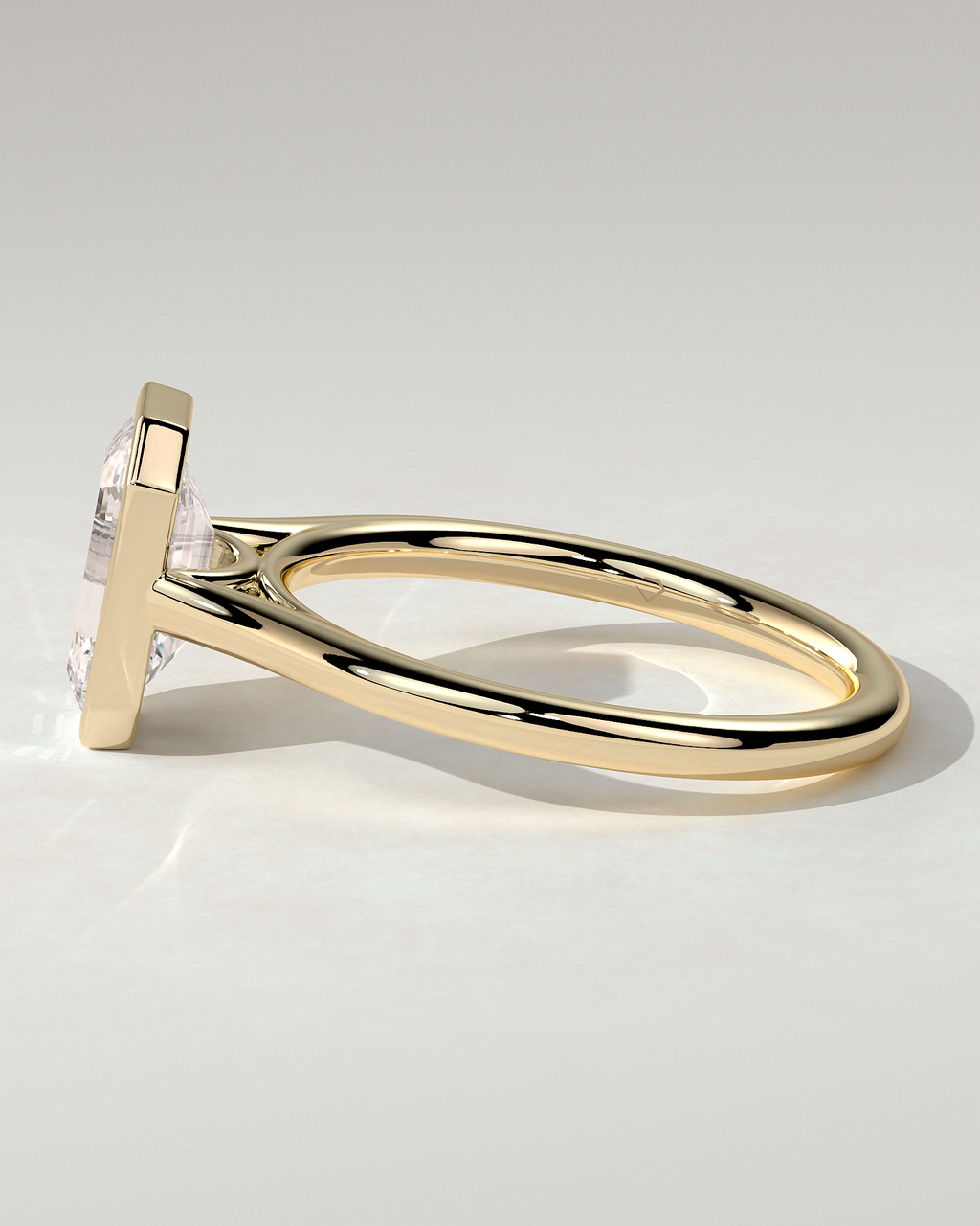 Imani Bezel Round Ring